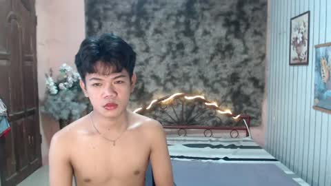 Snapshot of urdreamboy_doms chatting on August 8, 2:03 am urdreamboy_doms online show from August 8, 2:03 am