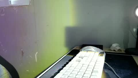 Snapshot of urdreamgirlpinay chatting on March 3, 1:12 am take me to your place online show from March 3, 1:12 am