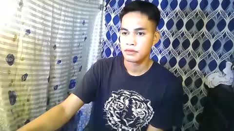 Snapshot of urexotic_cock chatting on February 6, 8:29 am urexotic_cock online show from February 6, 8:29 am