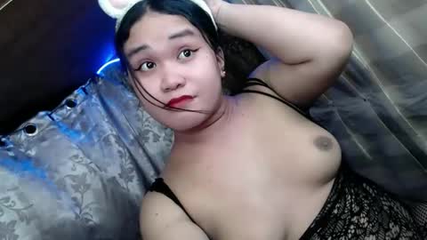 urfantasy_rabbylicious69 online show from November 19, 2:39 pm