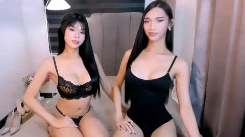 Snapshot of urfynestchina_doll chatting on May 15, 5:36 am Im your doll maica online show from May 15, 5:36 am