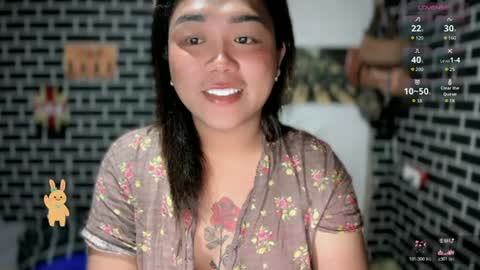 Snapshot of urgirl_dimple chatting on June 21, 4:42 pm Dimple online show from June 21, 4:42 pm