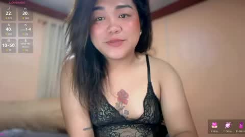 Snapshot of urgirl_dimple chatting on July 17, 4:34 pm Dimple online show from July 17, 4:34 pm
