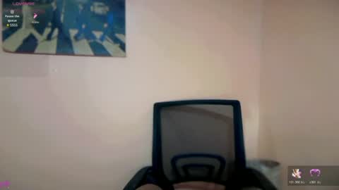Snapshot of urgirl_dimple chatting on July 23, 10:29 pm Dimple online show from July 23, 10:29 pm