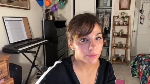 Snapshot of urgoddessmarla chatting on August 4, 2:04 am Goddess Marla online show from August 4, 2:04 am