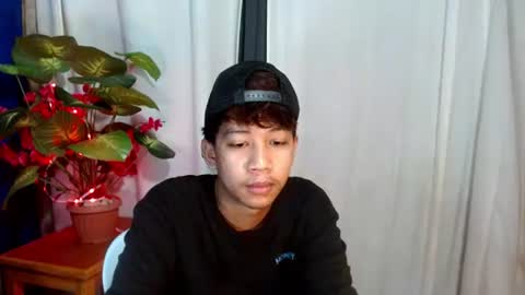 Snapshot of urhardfucker_joseph chatting on July 5, 1:29 pm urhardfucker_joseph online show from July 5, 1:29 pm
