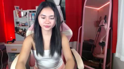 Snapshot of urhot_angelica chatting on April 5, 1:41 pm Angelica online show from April 5, 1:41 pm