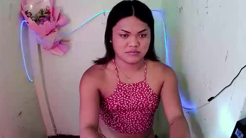 urhottie_bella online show from October 17, 7:00 am