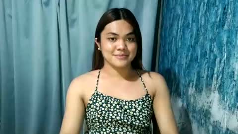 Snapshot of urhottie_bella chatting on July 3, 7:26 am urhottie_bella online show from July 3, 7:26 am