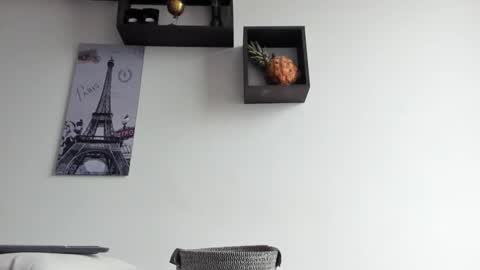 urimare_south online show from March 18, 3:37 pm