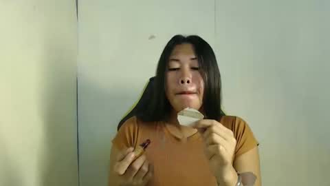 Snapshot of urlovely_sofie chatting on September 21, 2:40 pm Sofie online show from September 21, 2:40 pm