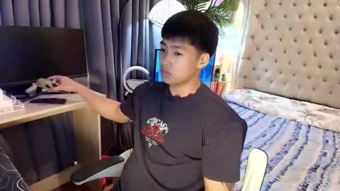 ander online show from June 7, 4:11 pm