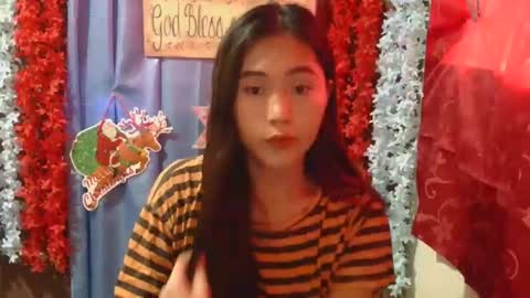 Snapshot of urnaughty_ash chatting on December 13, 10:59 pm ashly salgado online show from December 13, 10:59 pm