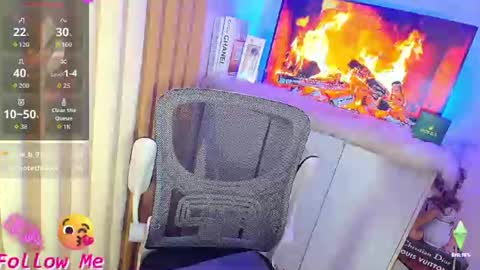 Snapshot of urnaughty_ceciliaxxx chatting on July 4, 10:27 pm cecilia online show from July 4, 10:27 pm