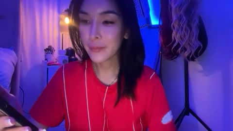 Snapshot of uronlylustxx chatting on May 9, 8:19 am Masha online show from May 9, 8:19 am