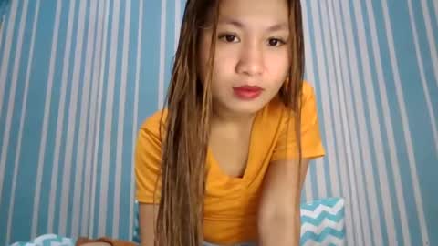 urpinaysugar_dolly online show from January 19, 8:39 am