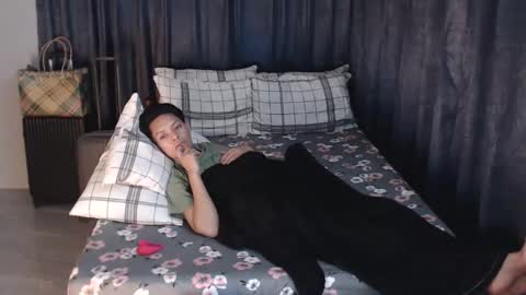 Snapshot of urpinoyasianx chatting on January 30, 6:00 pm Mel online show from January 30, 6:00 pm