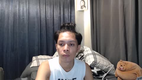 Snapshot of urpinoyasianx chatting on February 14, 11:10 am Mel online show from February 14, 11:10 am