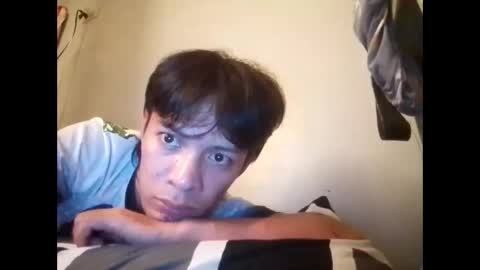 Snapshot of urpinoyasianx chatting on October 28, 3:25 pm Mel online show from October 28, 3:25 pm