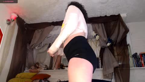Snapshot of ursecretaddiction chatting on May 15, 2:07 am Maxi Mills . My Orgasm is in your hands Private is Open online show from May 15, 2:07 am