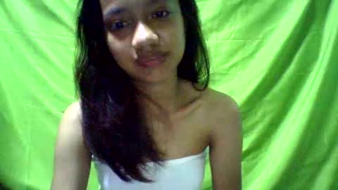 Snapshot of ursexydoll18 chatting on January 15, 11:08 pm Darlyn room online show from January 15, 11:08 pm