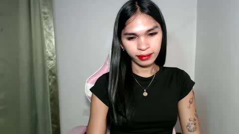 ursweet_zeviixx online show from November 3, 8:26 am