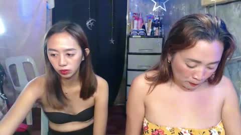 ursweetpinky online show from March 8, 12:52 am