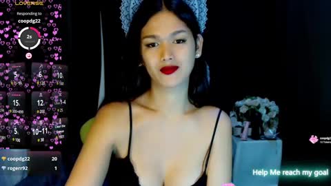 Snapshot of urthai_hotfilipinax chatting on December 24, 12:00 am angel online show from December 24, 12:00 am