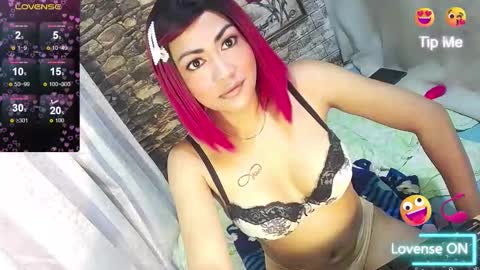 kimmykimberly online show from October 28, 9:39 pm