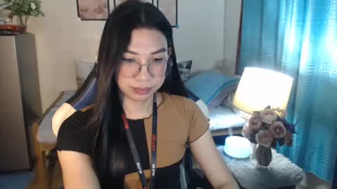 Snapshot of urwetasianprincessxx chatting on February 24, 2:58 pm Ashley Kate Mateo Gray online show from February 24, 2:58 pm