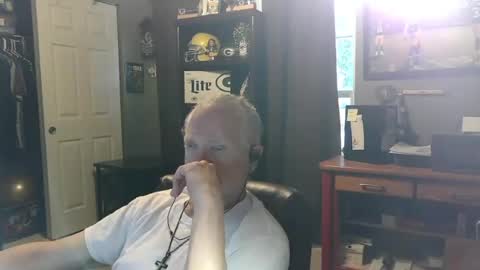 Snapshot of usadad90 chatting on July 21, 12:13 am usadad90 online show from July 21, 12:13 am