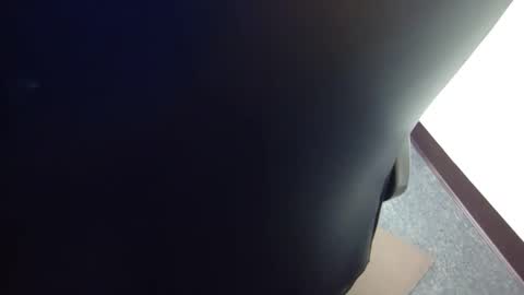 Snapshot of useemie chatting on January 20, 11:43 pm useemie online show from January 20, 11:43 pm