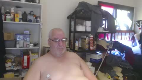 Eric online show from December 22, 2:38 pm