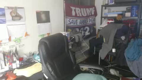 Eric online show from November 27, 11:45 am