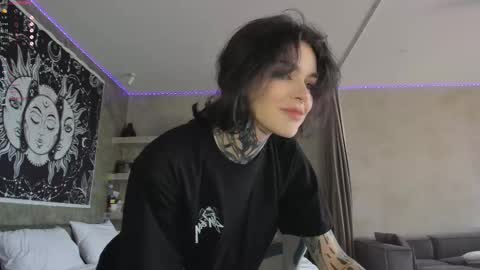 Eva online show from March 7, 8:11 am