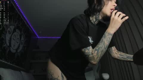 Eva online show from March 7, 8:17 pm