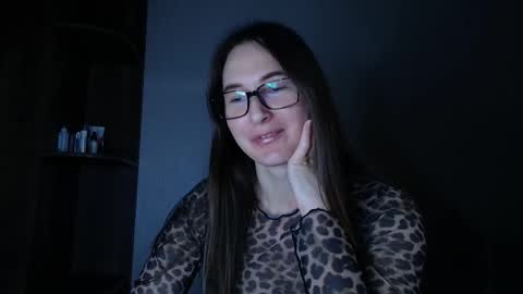Snapshot of va_len_sea_ya chatting on March 19, 9:41 pm Valensiya online show from March 19, 9:41 pm