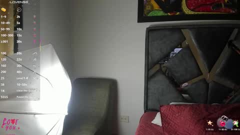 Vahiolet smith online show from November 11, 3:39 am