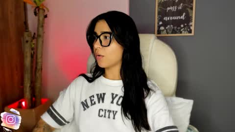 val_varago online show from November 2, 12:57 am