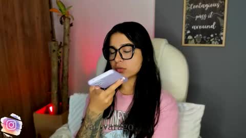 val_varago online show from November 3, 2:13 am