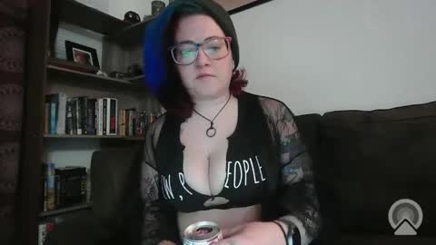 valarieak online show from March 30, 2:29 pm