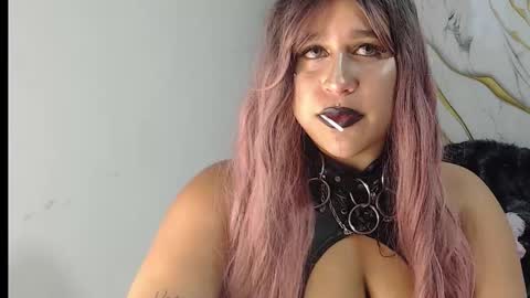 valen_ross7 online show from March 11, 5:52 pm