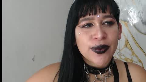 valen_ross7 online show from April 20, 8:50 am