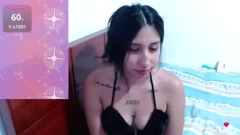 Snapshot of valen_tina33 chatting on June 6, 3:00 am Valentina online show from June 6, 3:00 am