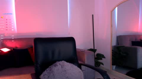 Snapshot of valengarcia_ chatting on January 25, 9:57 pm valen online show from January 25, 9:57 pm