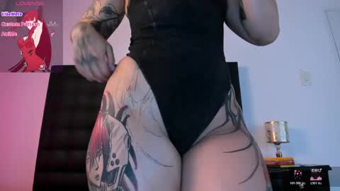 Valen online show from May 29, 12:47 pm