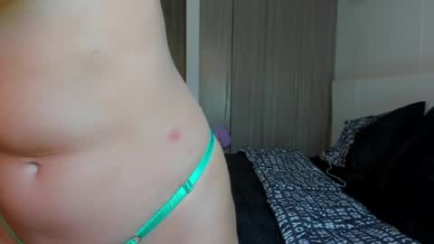 Snapshot of valenjonex chatting on June 9, 5:46 pm Angela online show from June 9, 5:46 pm