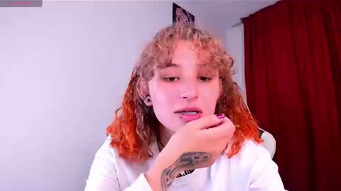 Snapshot of valent_27 chatting on September 10, 4:56 am Valentina online show from September 10, 4:56 am