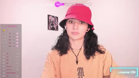 Snapshot of valent_27 chatting on February 13, 10:17 pm Valentina online show from February 13, 10:17 pm