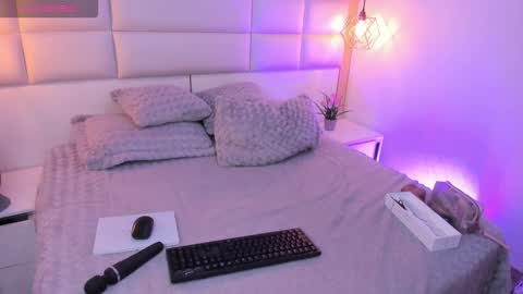 Valentina online show from February 9, 3:16 pm